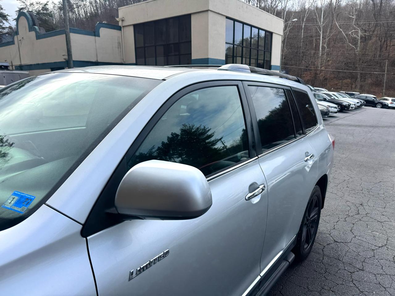 Toyota Highlander Limited 4WD 2011