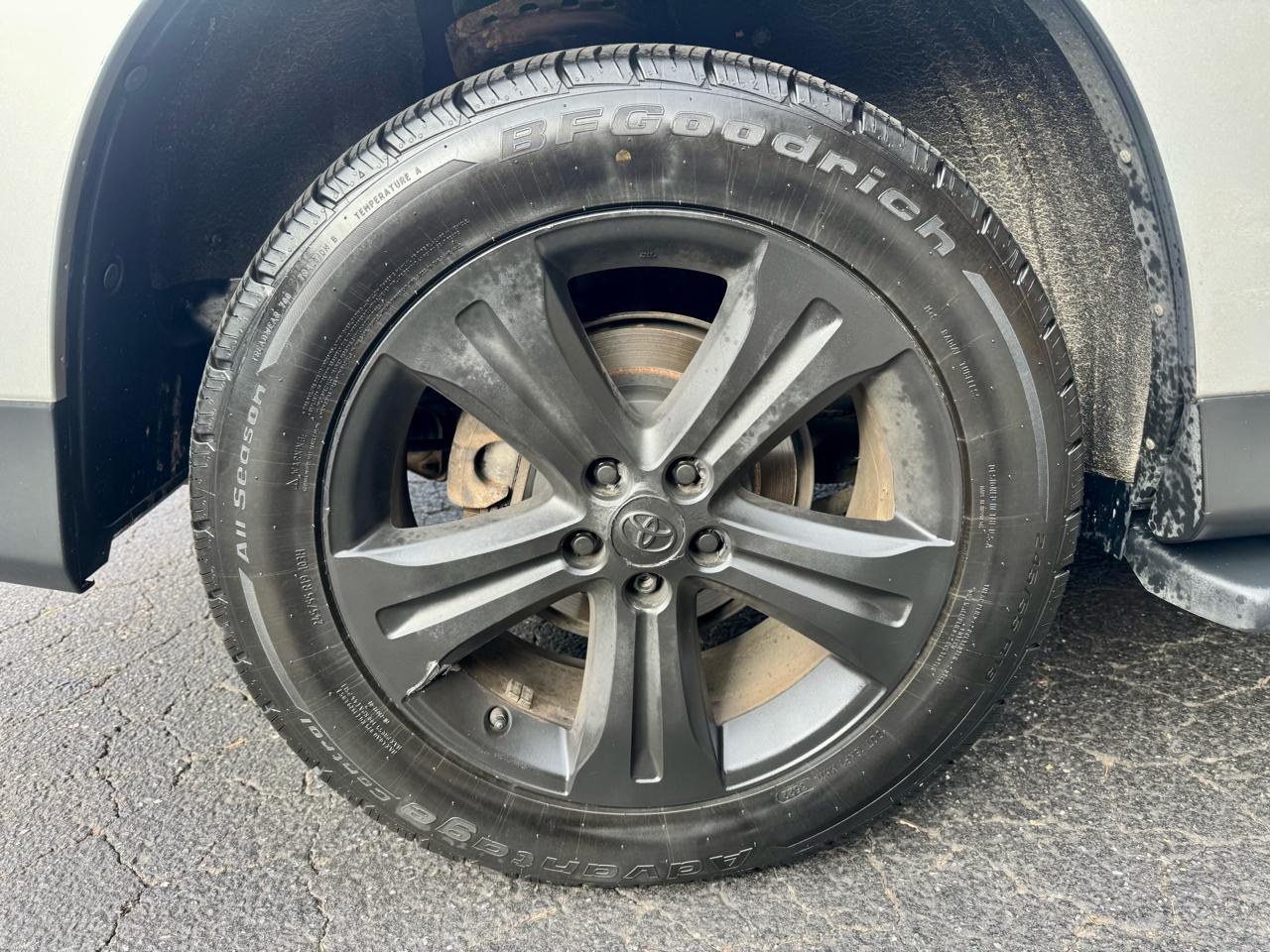 Toyota Highlander Limited 4WD 2011