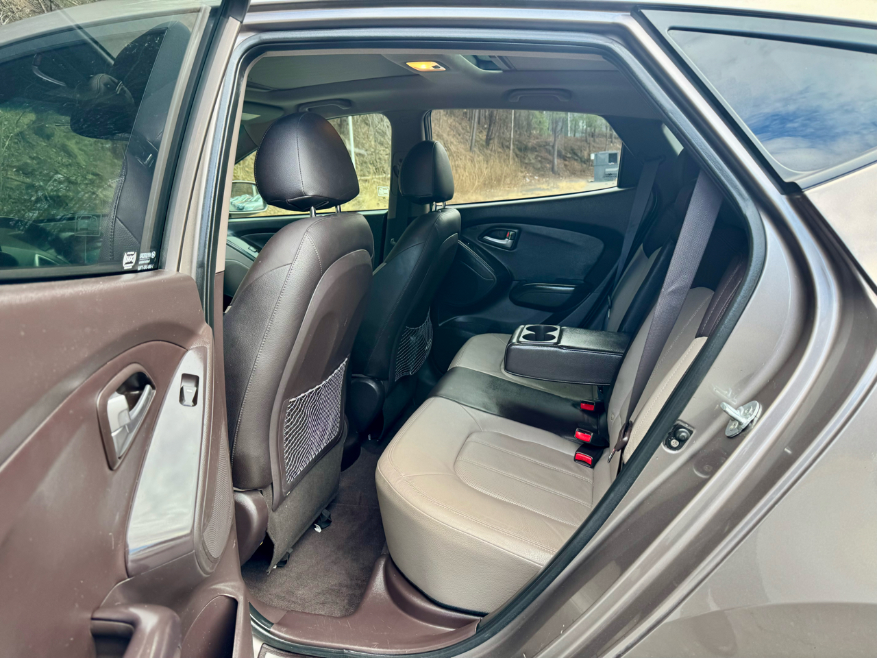 Hyundai Tucson Limited 2WD 2011