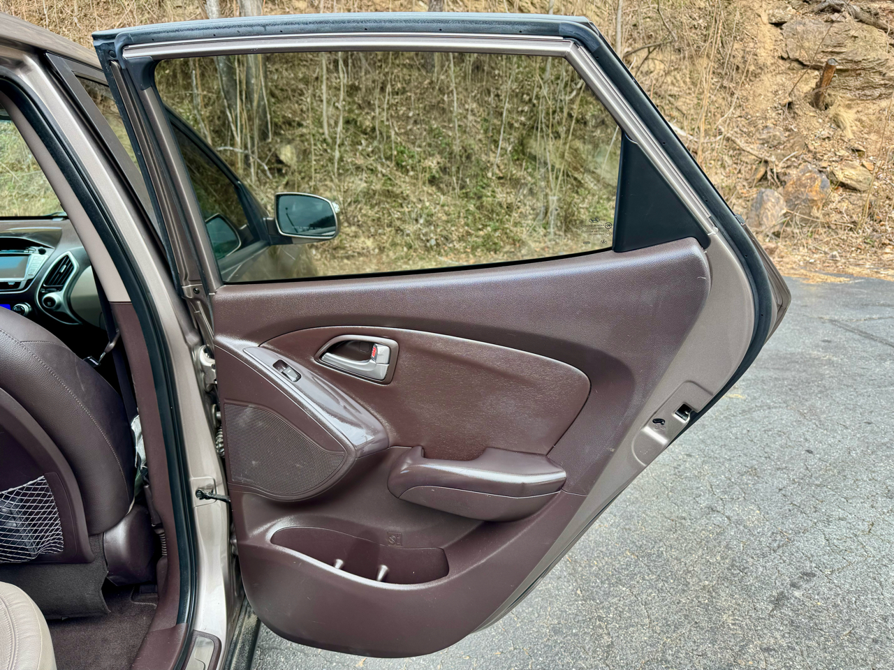 Hyundai Tucson Limited 2WD 2011