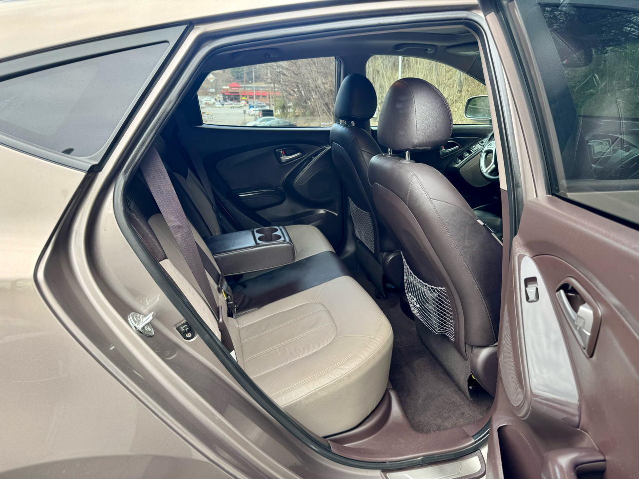 Hyundai Tucson Limited 2WD 2011