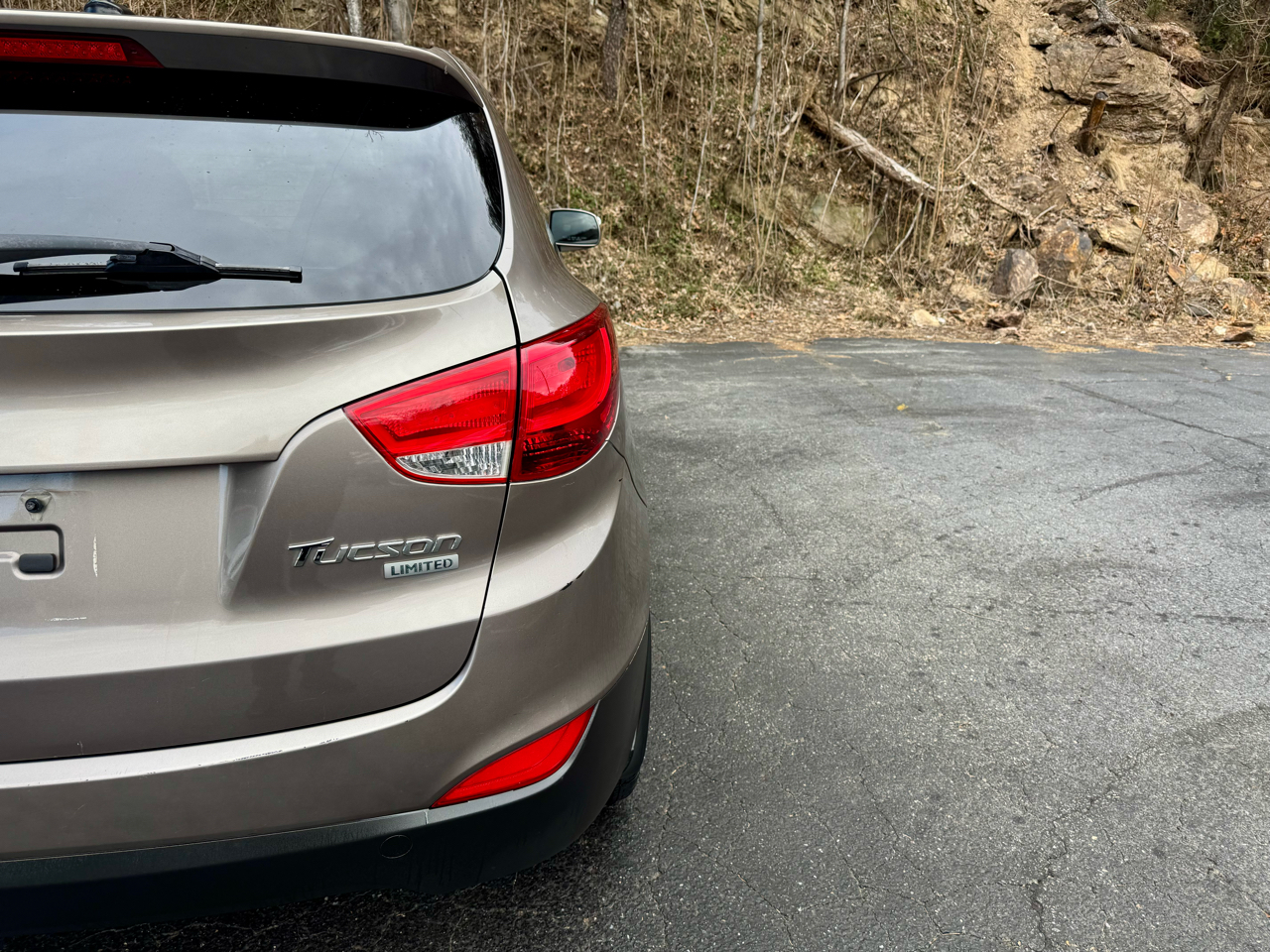 Hyundai Tucson Limited 2WD 2011