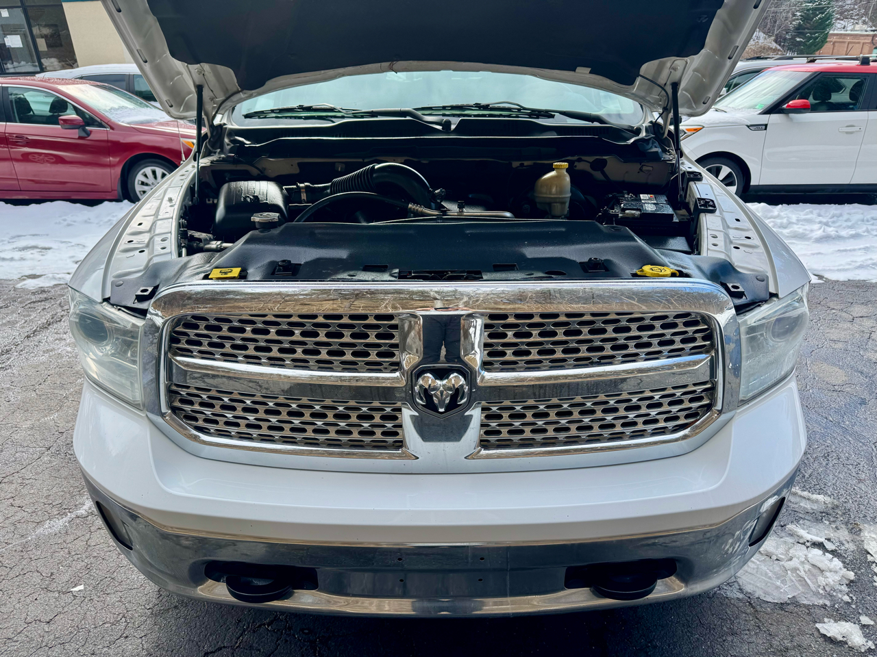 RAM 1500 Laramie Crew Cab SWB 4WD 2014