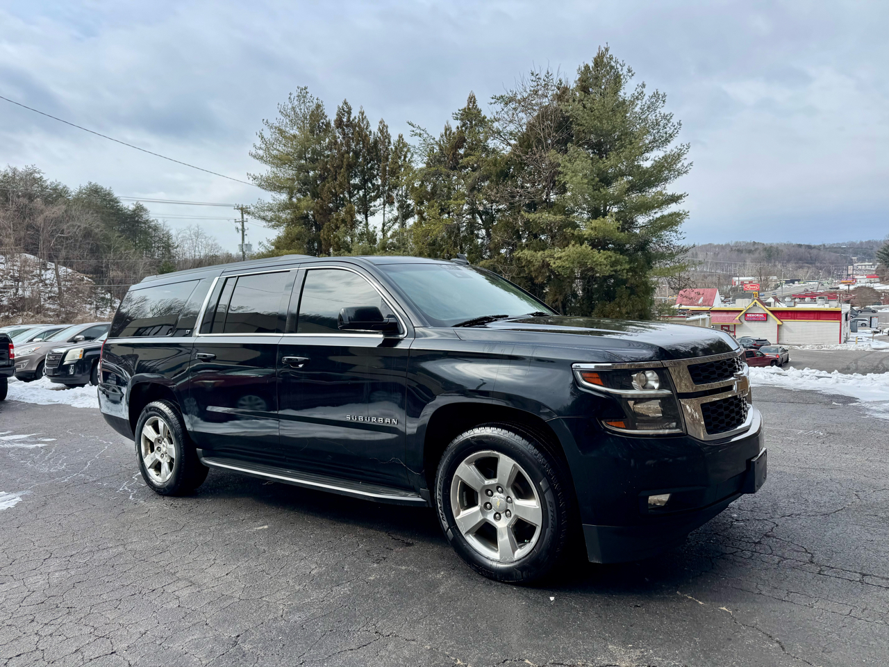 Chevrolet Suburban LT 4WD 2016