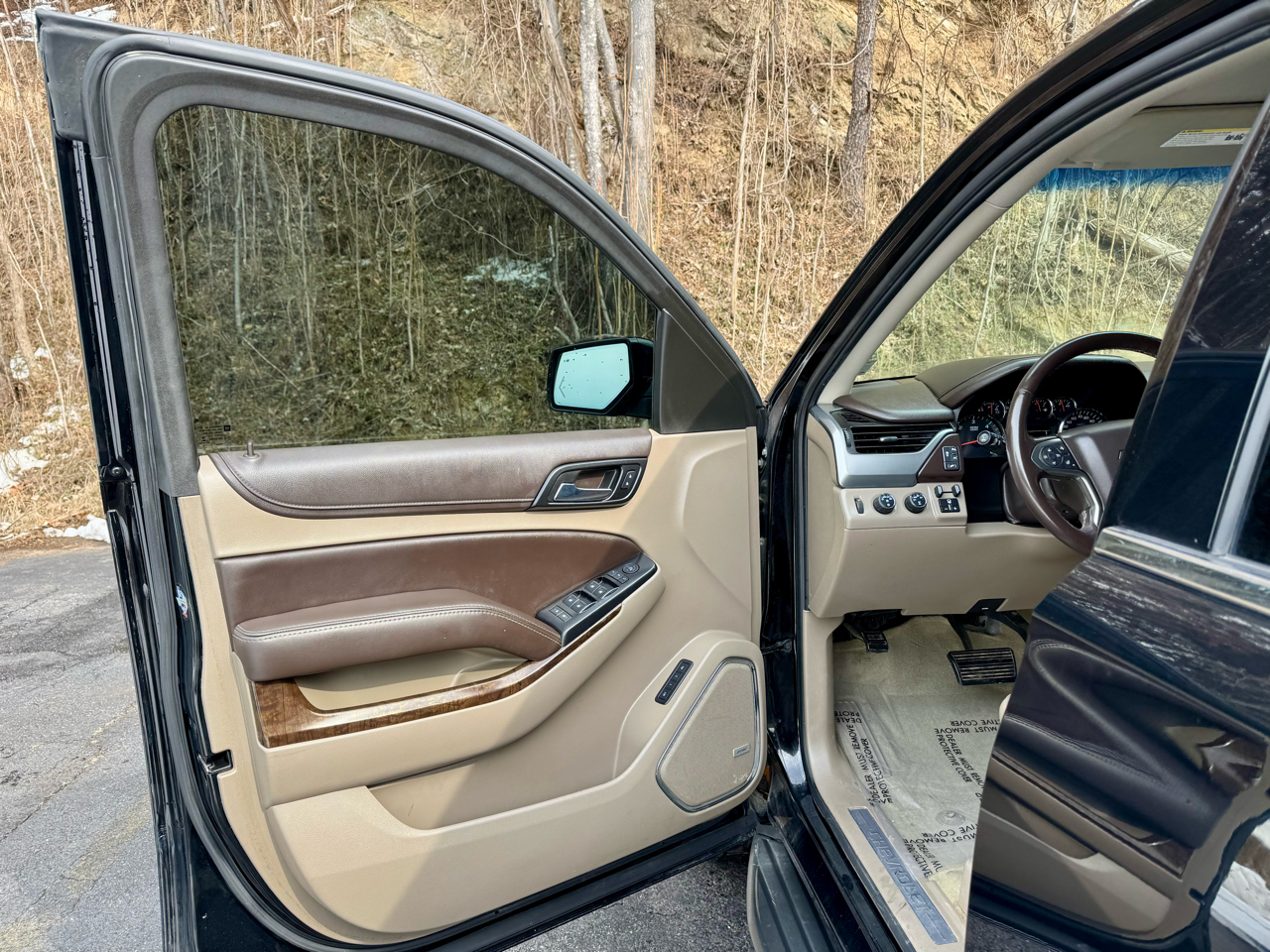 Chevrolet Suburban LT 4WD 2016