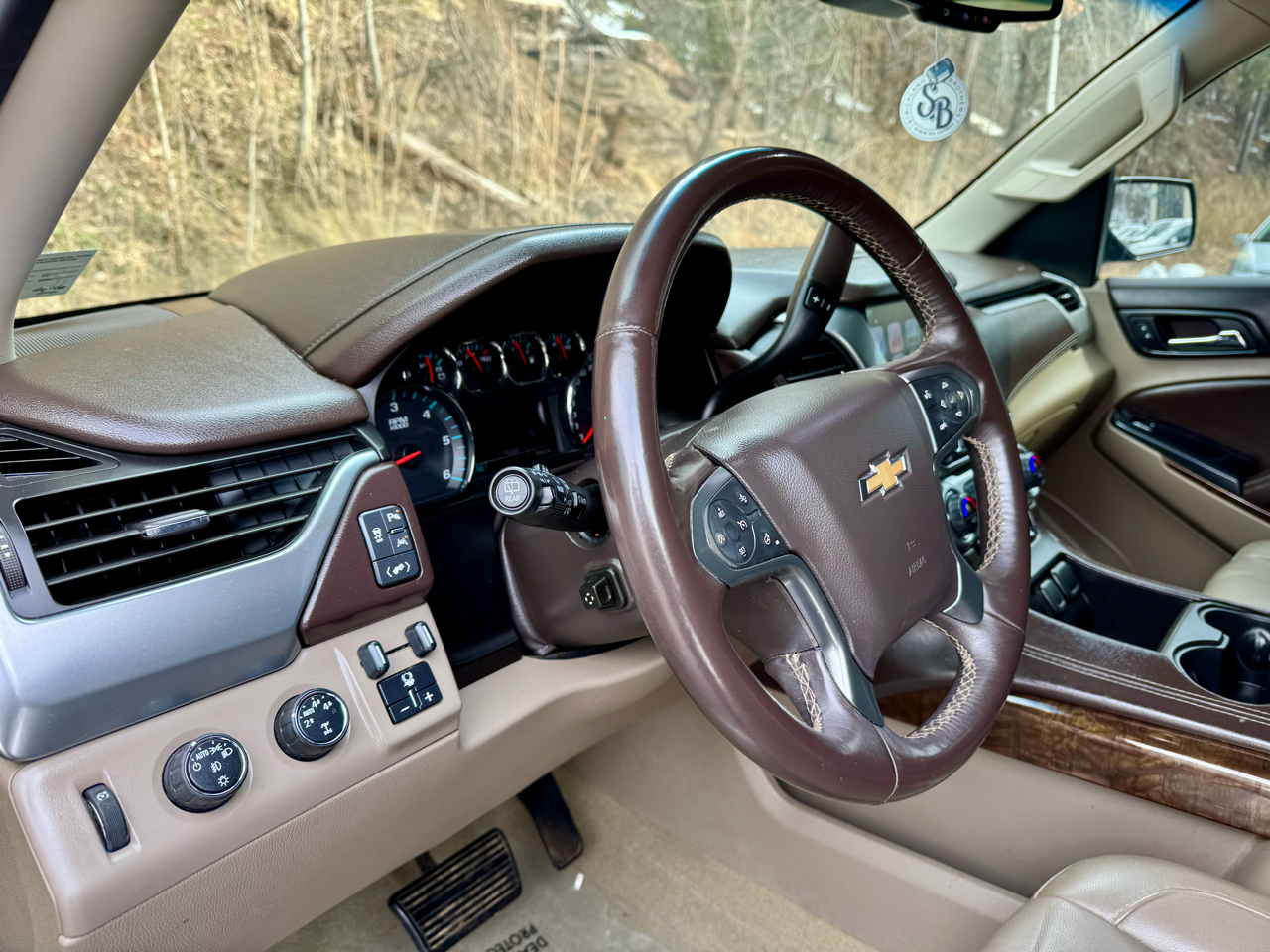 Chevrolet Suburban LT 4WD 2016