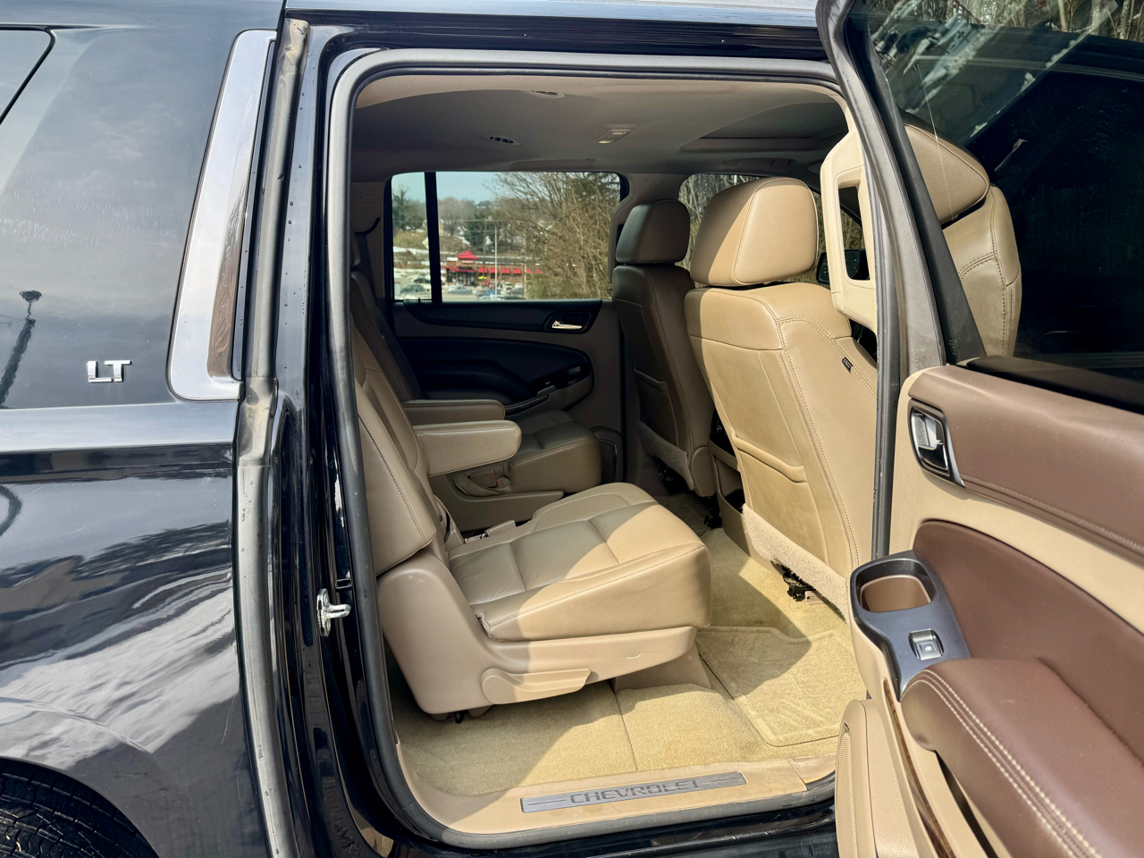 Chevrolet Suburban LT 4WD 2016