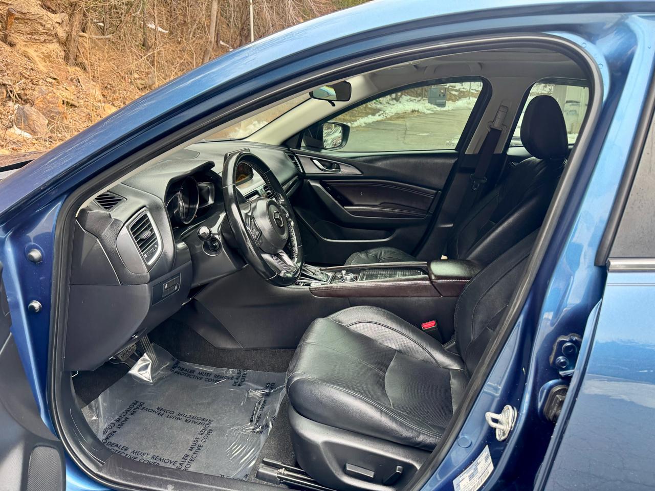 Mazda MAZDA3 s Grand Touring AT 5-Door 2017