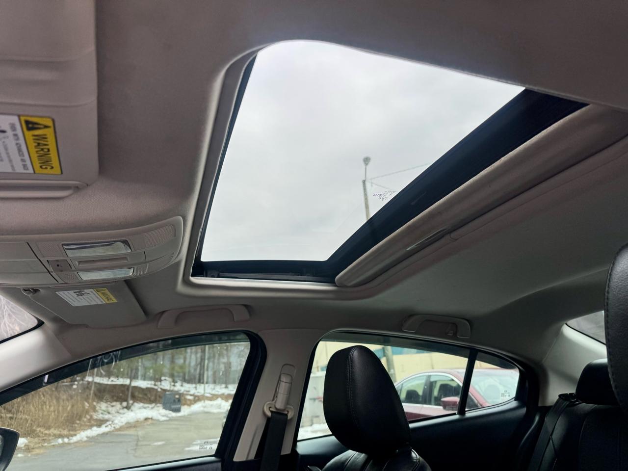 Mazda MAZDA3 s Grand Touring AT 5-Door 2017