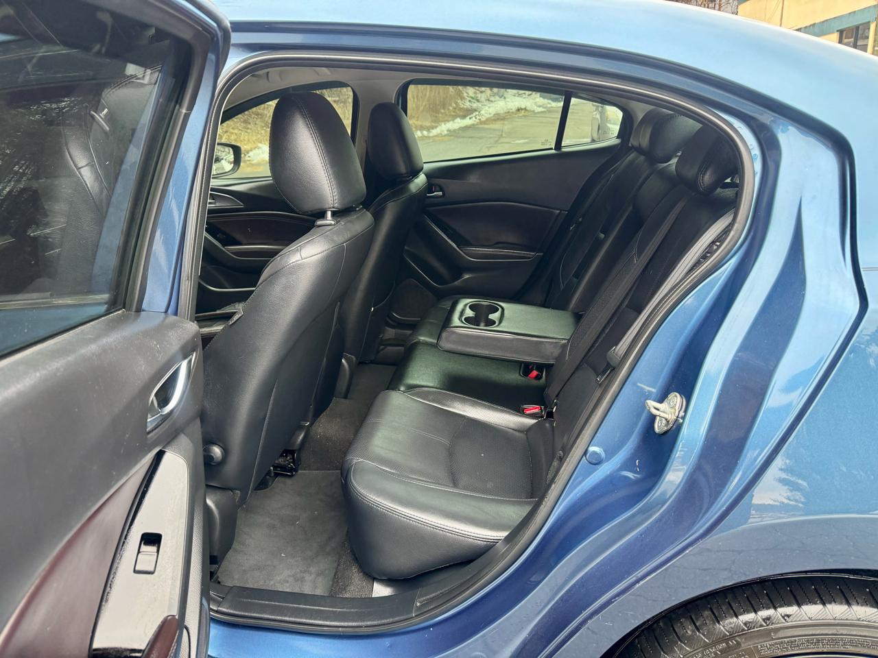 Mazda MAZDA3 s Grand Touring AT 5-Door 2017