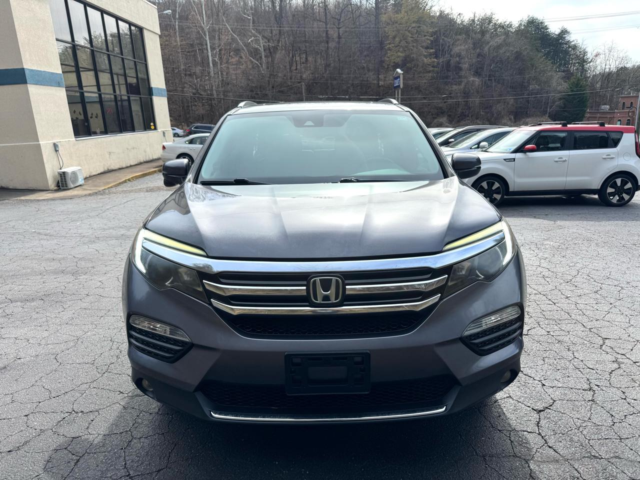 Honda Pilot Touring 2WD 2017