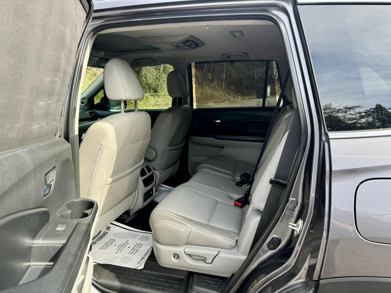 Honda Pilot Touring 2WD 2017