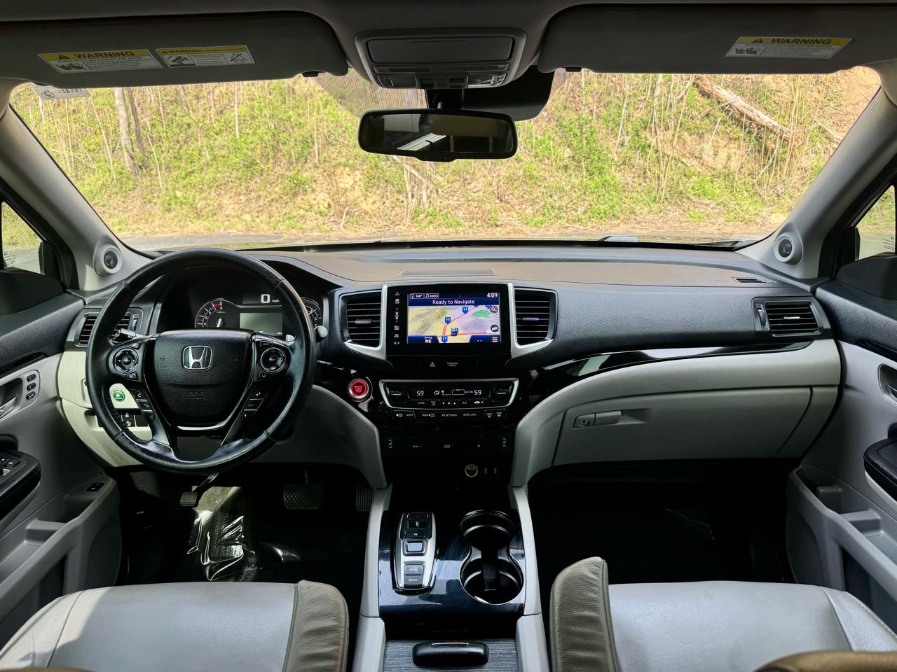 Honda Pilot Touring 2WD 2017