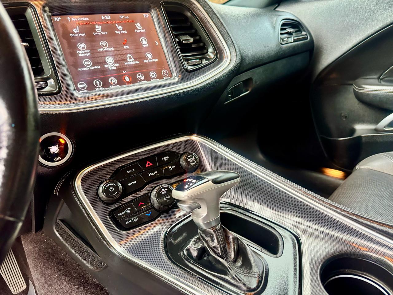 Dodge Challenger SXT 2018