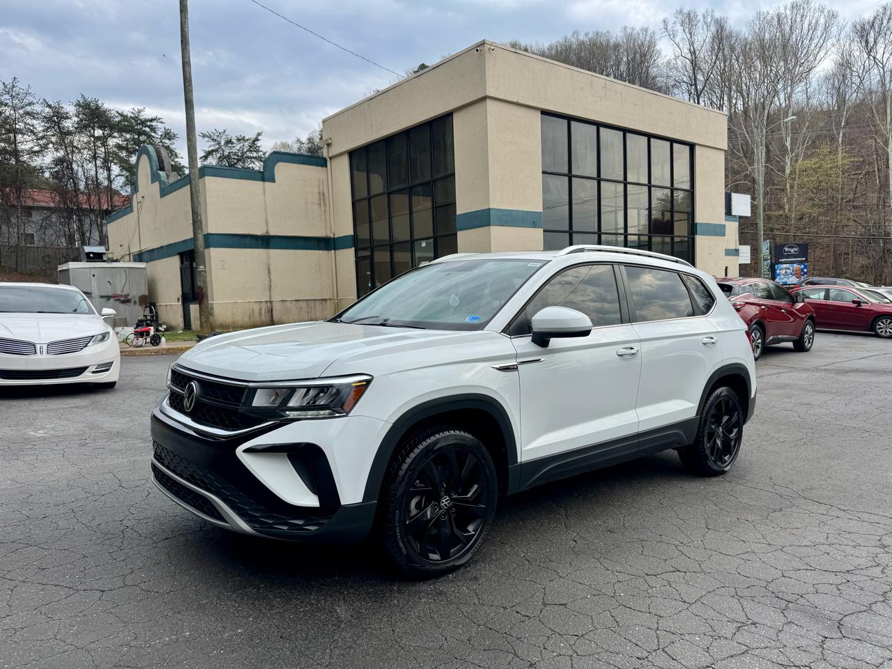 Volkswagen Taos SE 2022