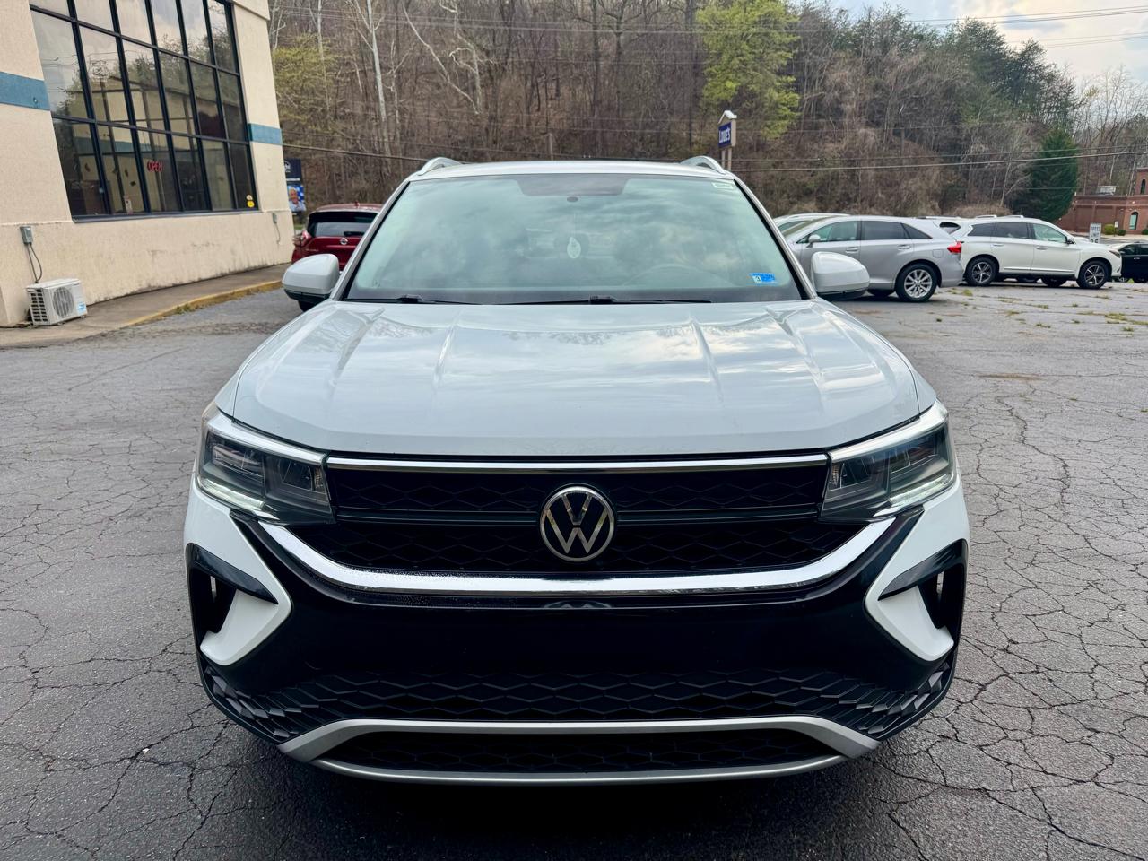 Volkswagen Taos SE 2022