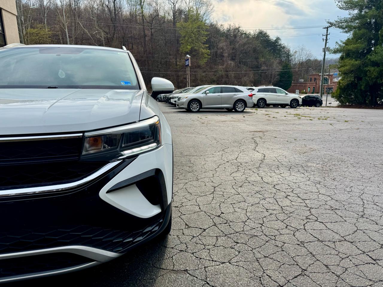 Volkswagen Taos SE 2022