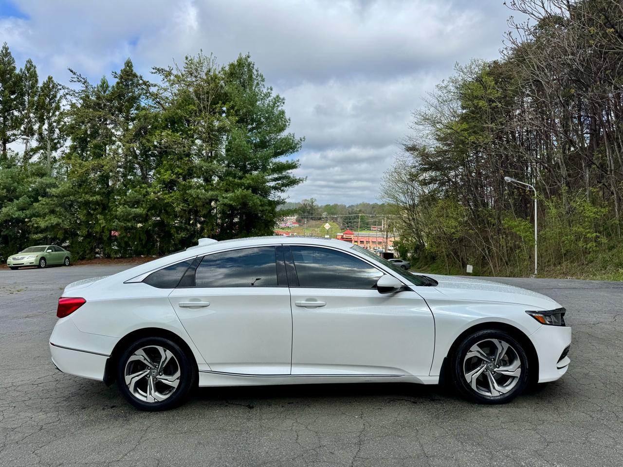Honda Accord EX-Lw/Navigation CVT 2018