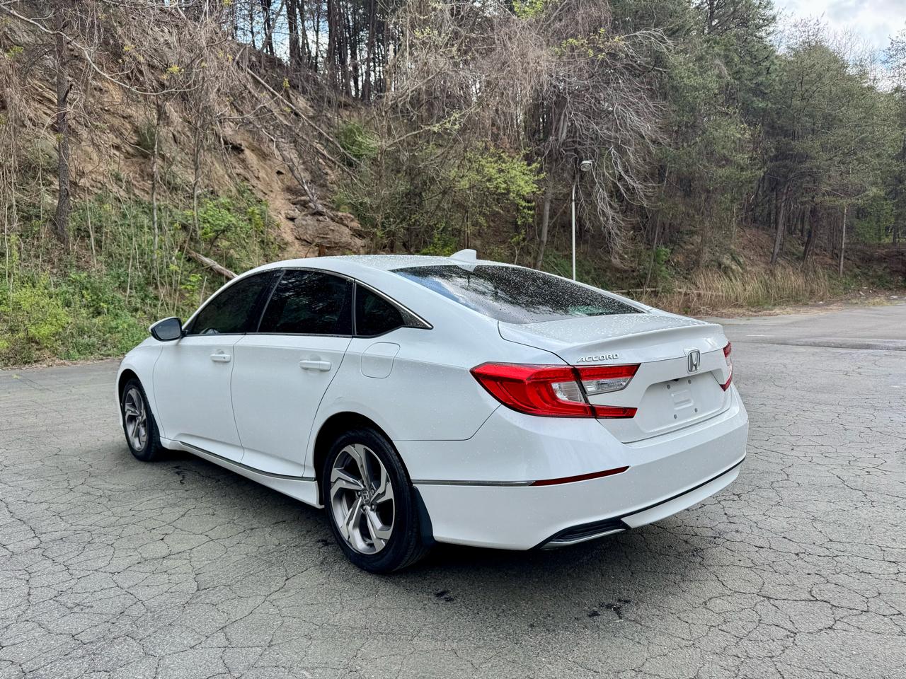 Honda Accord EX-Lw/Navigation CVT 2018