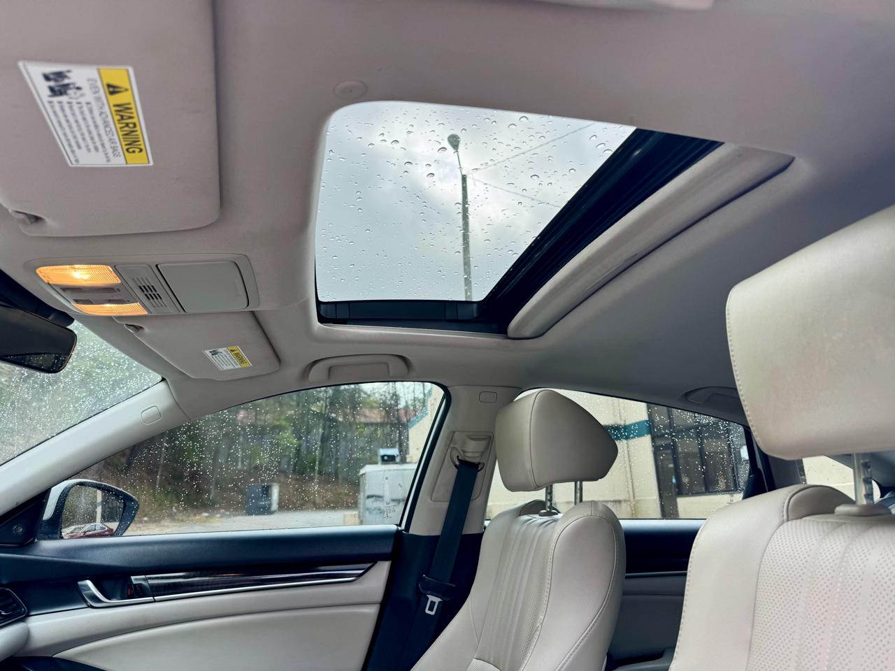Honda Accord EX-Lw/Navigation CVT 2018