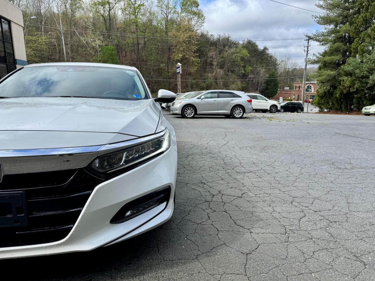 Honda Accord EX-Lw/Navigation CVT 2018