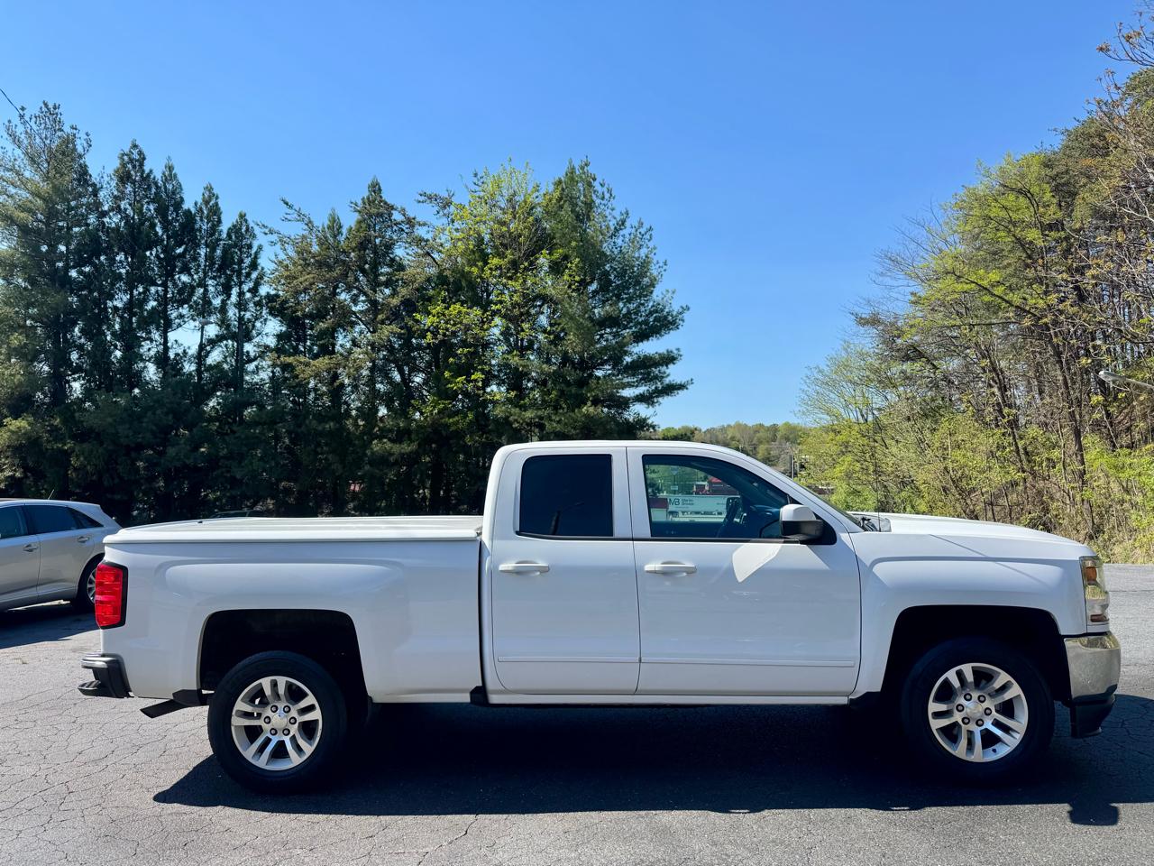 Chevrolet Silverado 1500 LT Double Cab 4WD 2018