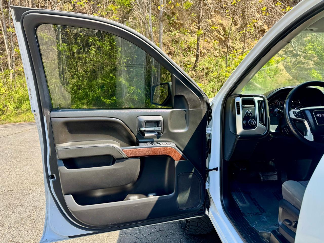 GMC Sierra 1500 SLE Double Cab 4WD 2016