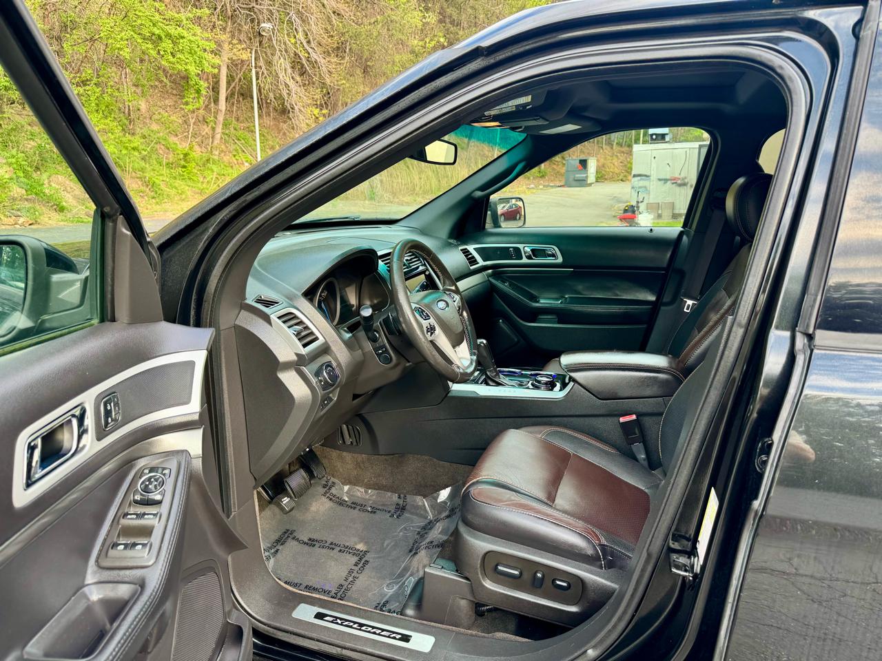 Ford Explorer Sport 4WD 2015