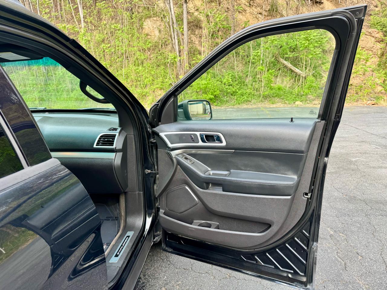 Ford Explorer Sport 4WD 2015