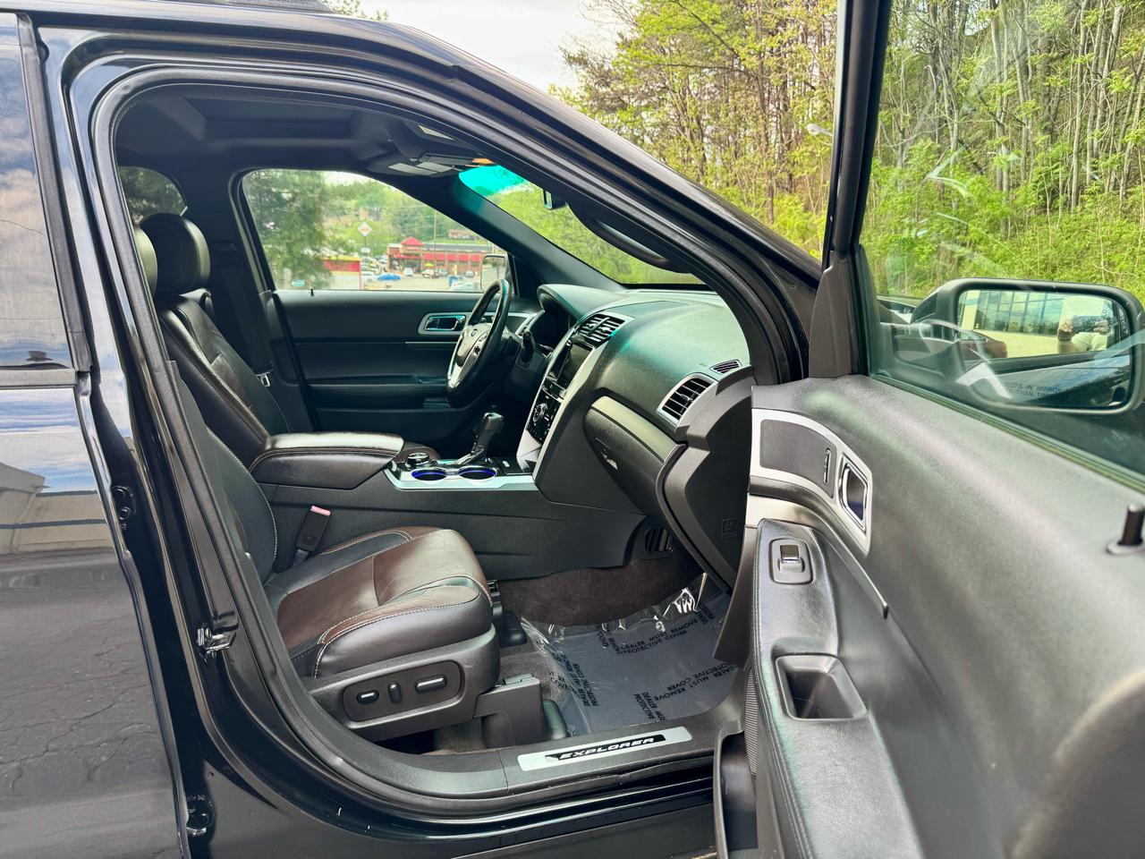 Ford Explorer Sport 4WD 2015