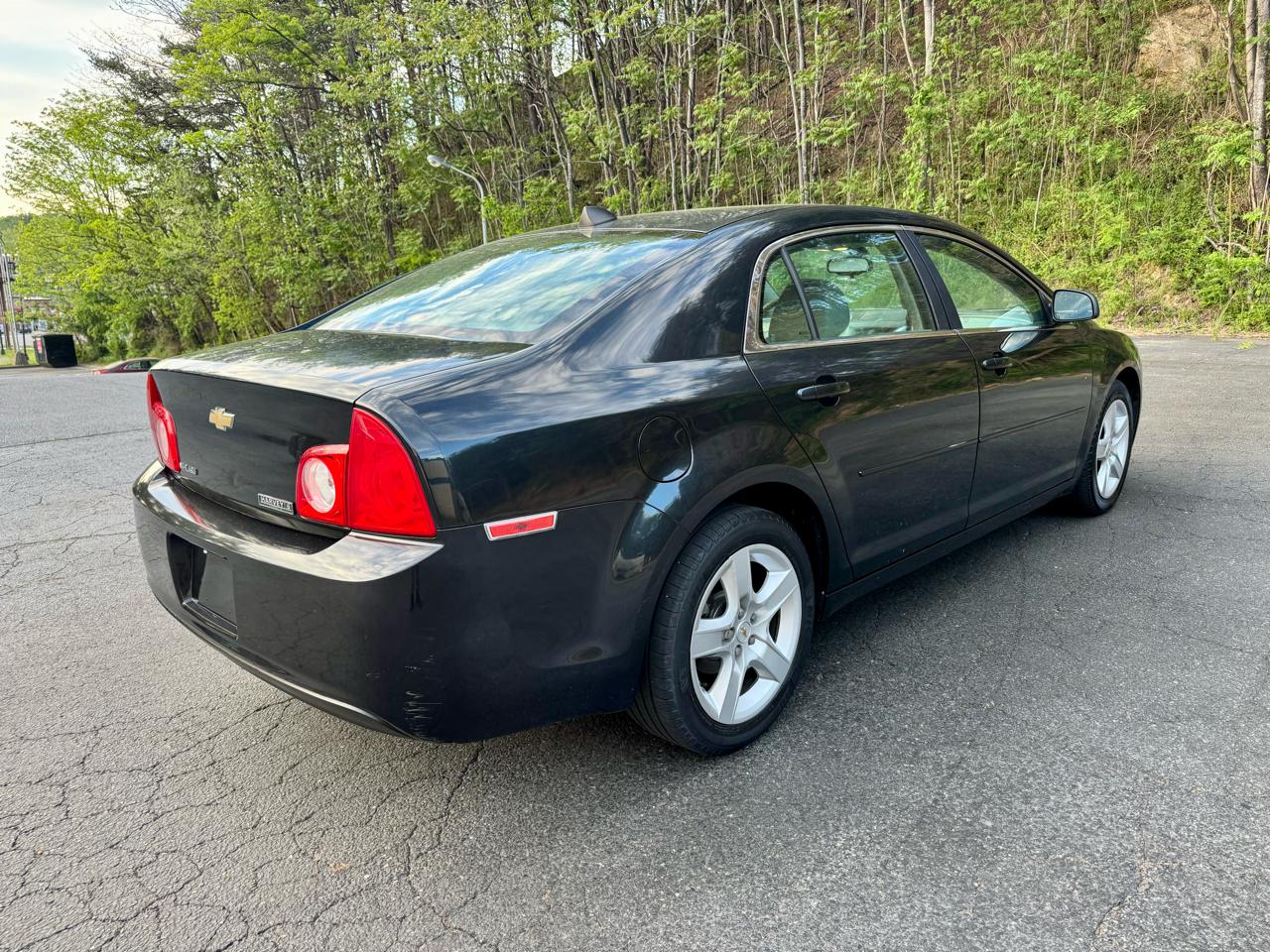 Chevrolet Malibu LS 2012