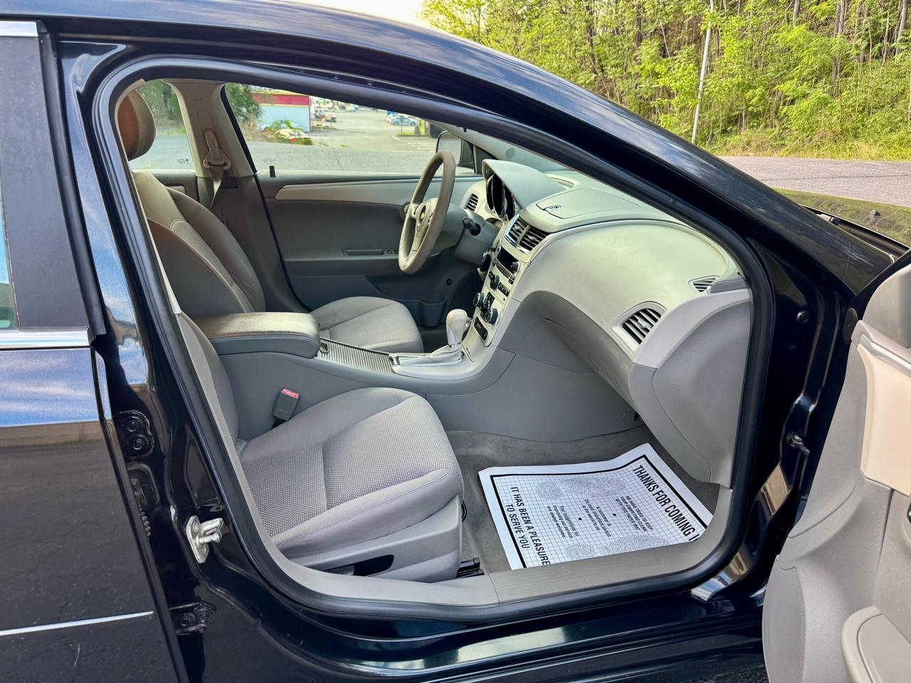 Chevrolet Malibu LS 2012