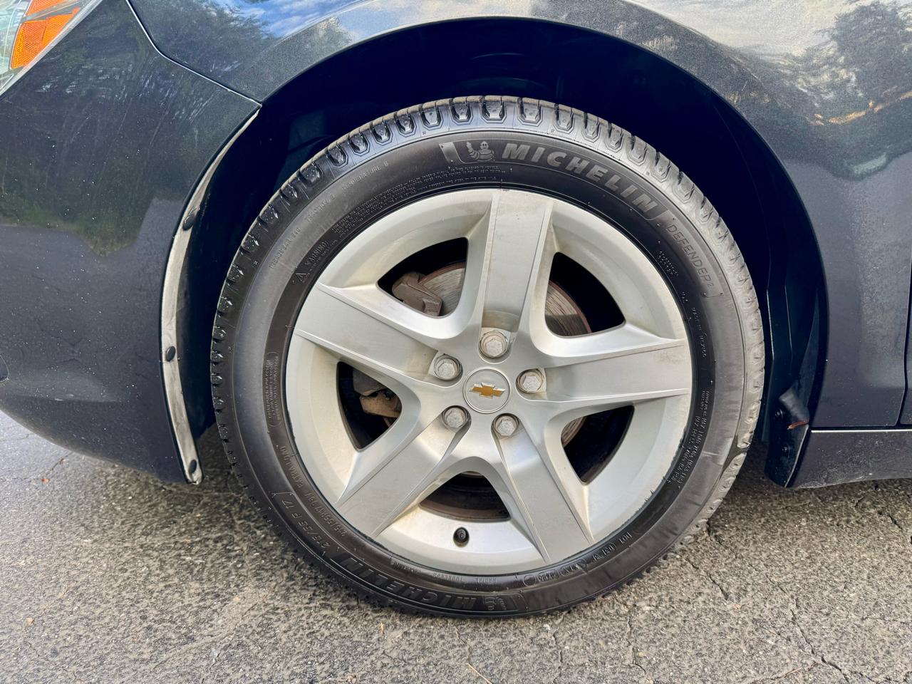 Chevrolet Malibu LS 2012