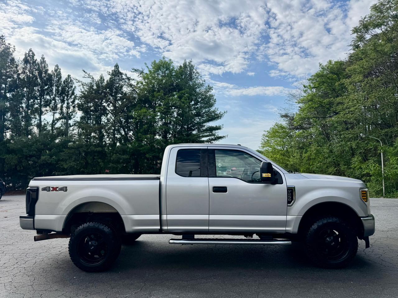 Ford F-250 SD XLT SuperCab Long Bed 4WD 2018