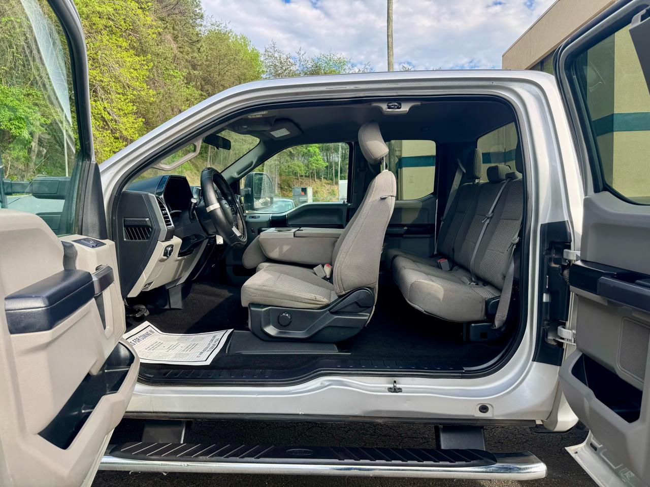 Ford F-250 SD XLT SuperCab Long Bed 4WD 2018