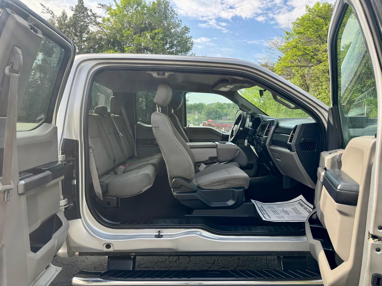 Ford F-250 SD XLT SuperCab Long Bed 4WD 2018