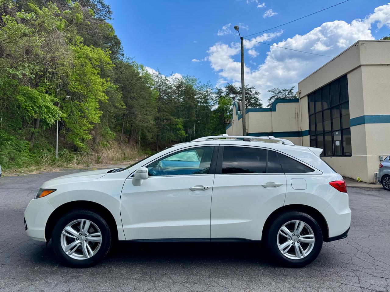 Acura RDX 6-Spd AT AWD w/ Technology Package 2013