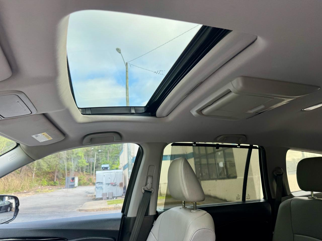 Honda Pilot Touring 2WD 2017