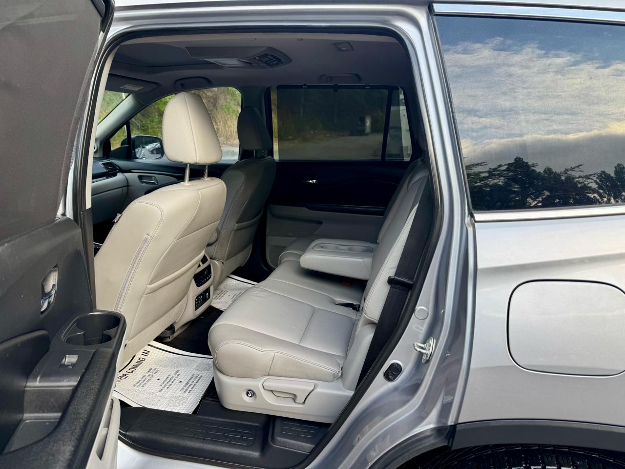 Honda Pilot Touring 2WD 2017