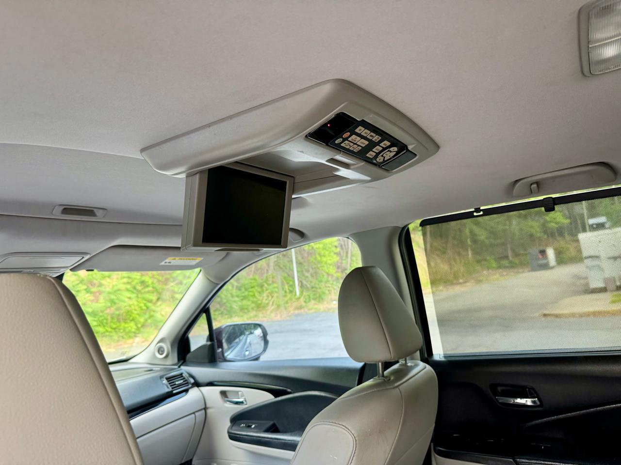 Honda Pilot Touring 2WD 2017