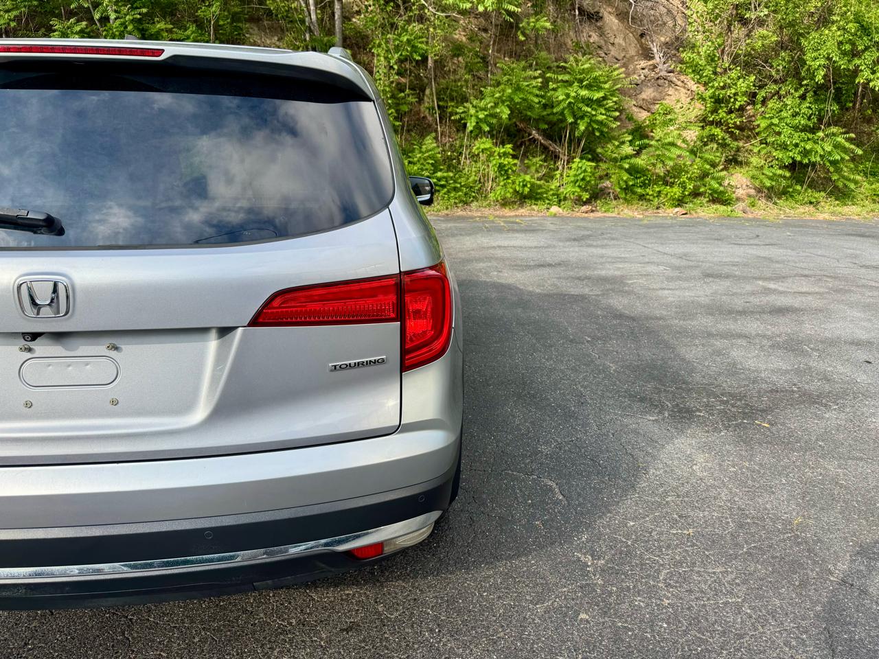 Honda Pilot Touring 2WD 2017