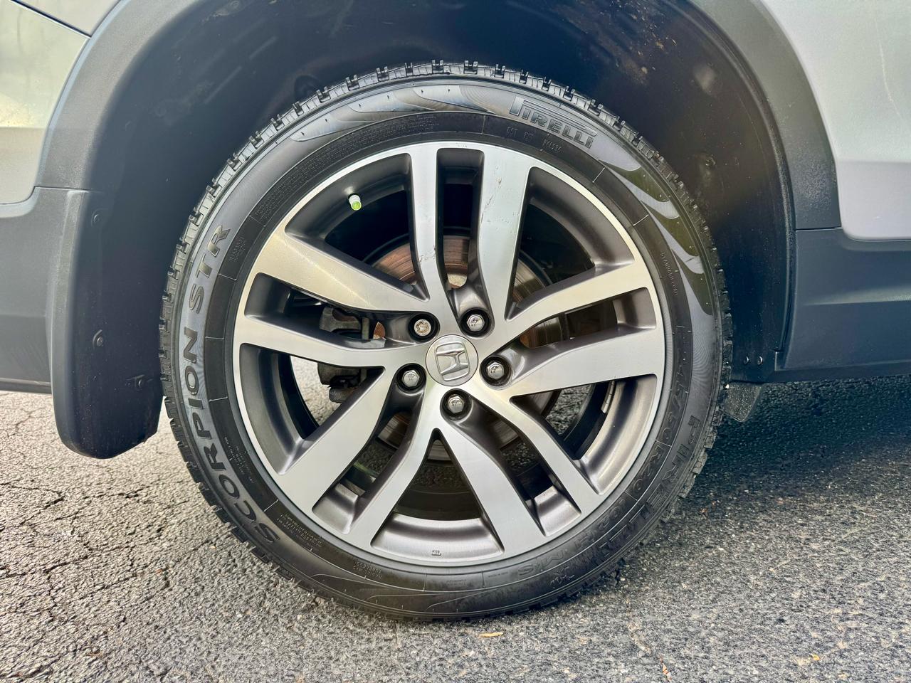 Honda Pilot Touring 2WD 2017