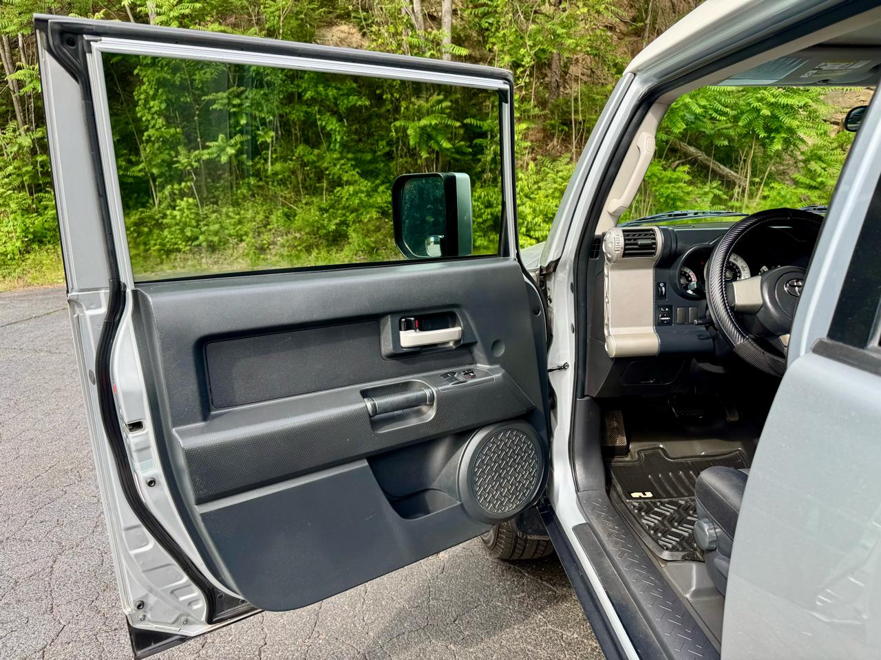 Toyota FJ Cruiser 2WD 2007