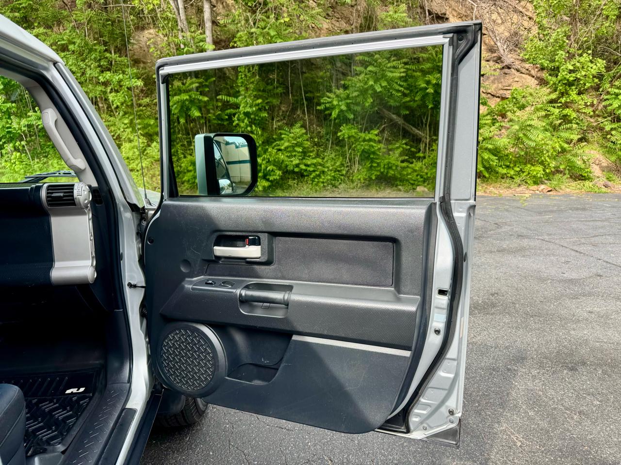 Toyota FJ Cruiser 2WD 2007