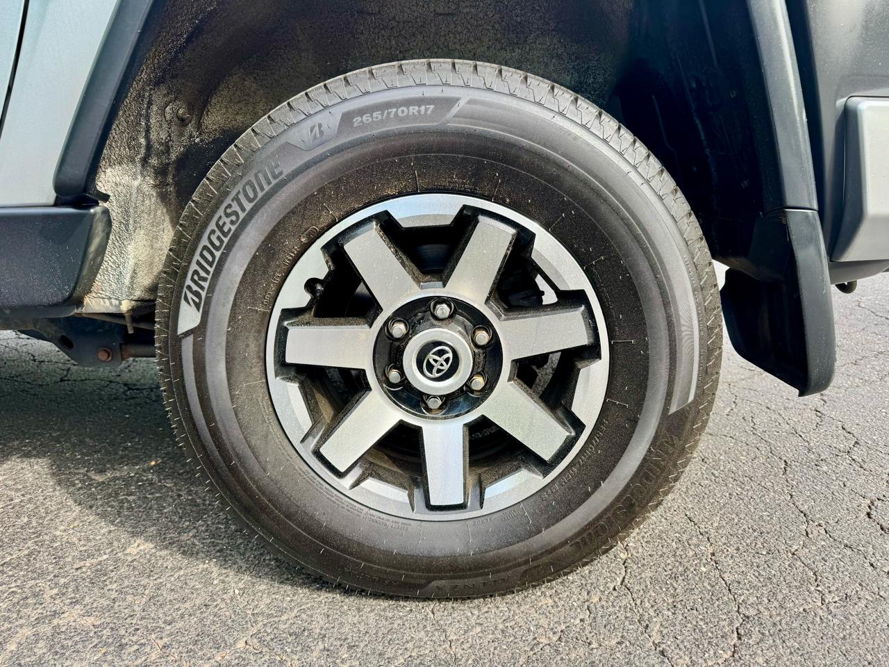 Toyota FJ Cruiser 2WD 2007