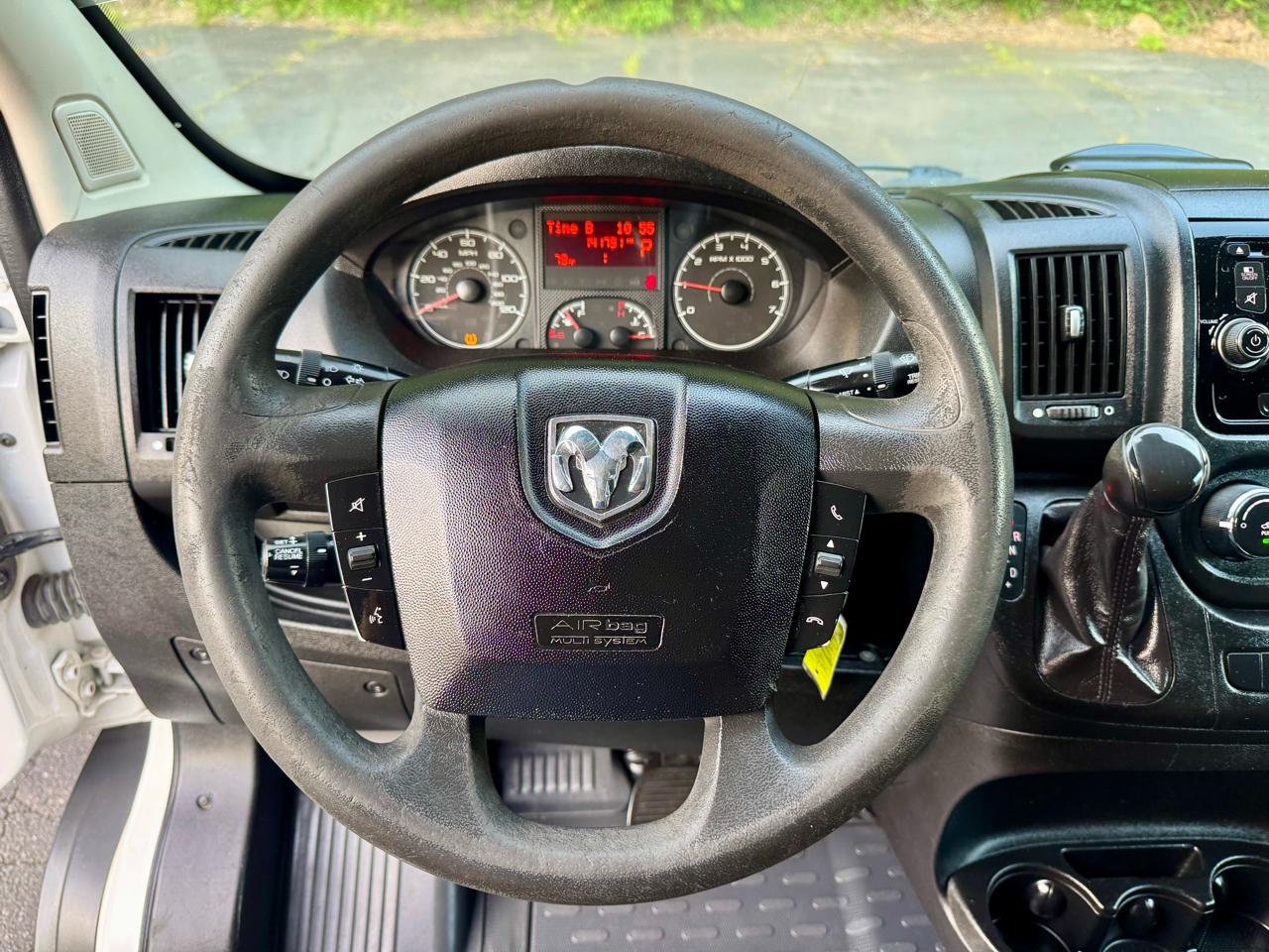 RAM Promaster 1500 Low Roof Tradesman 136-in. WB 2016
