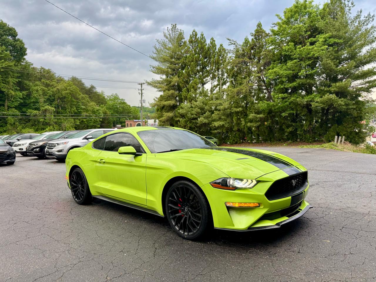 Ford Mustang EcoBoost Coupe 2020