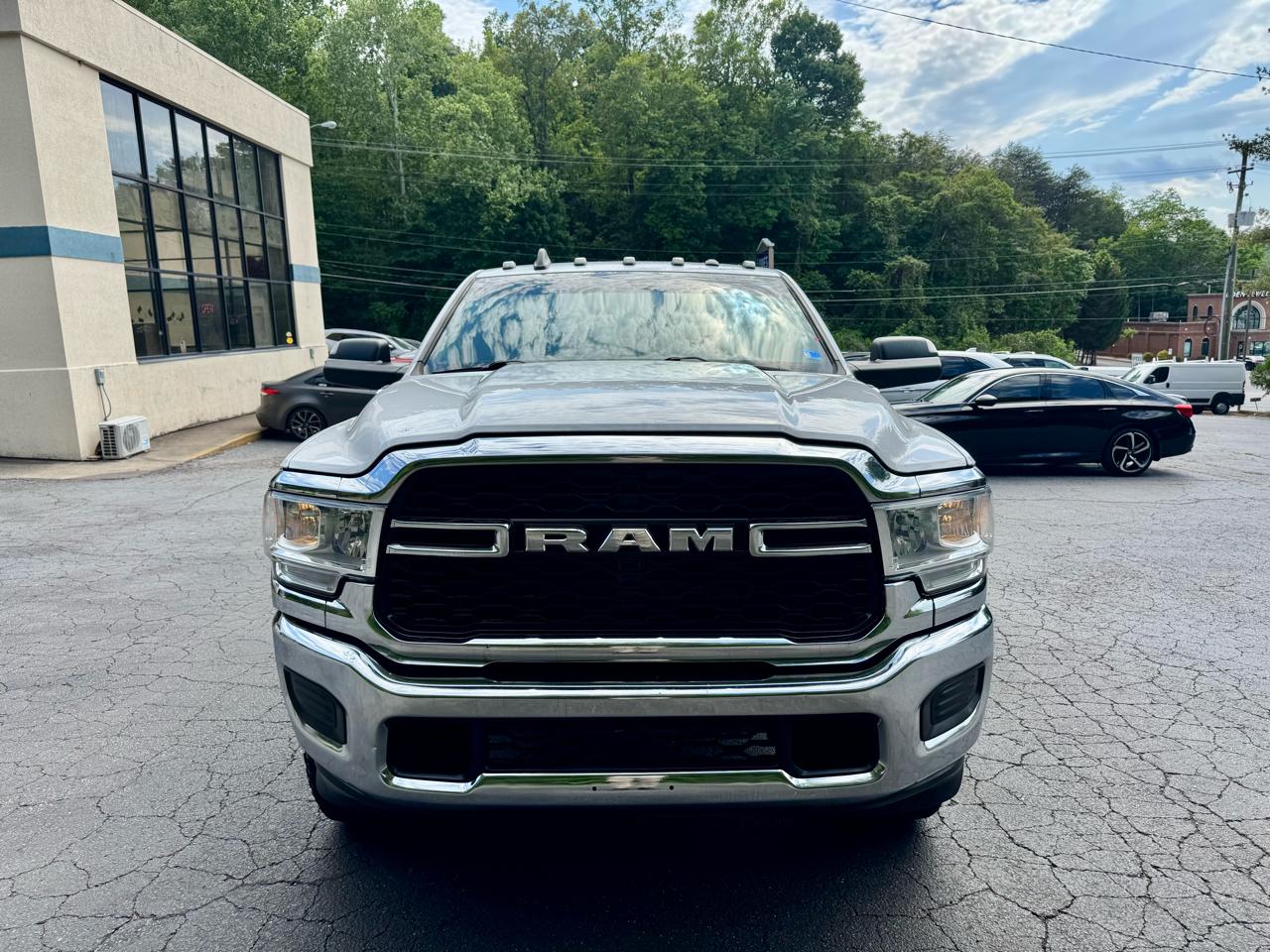 RAM 2500 Tradesman Crew Cab SWB 4WD 2021