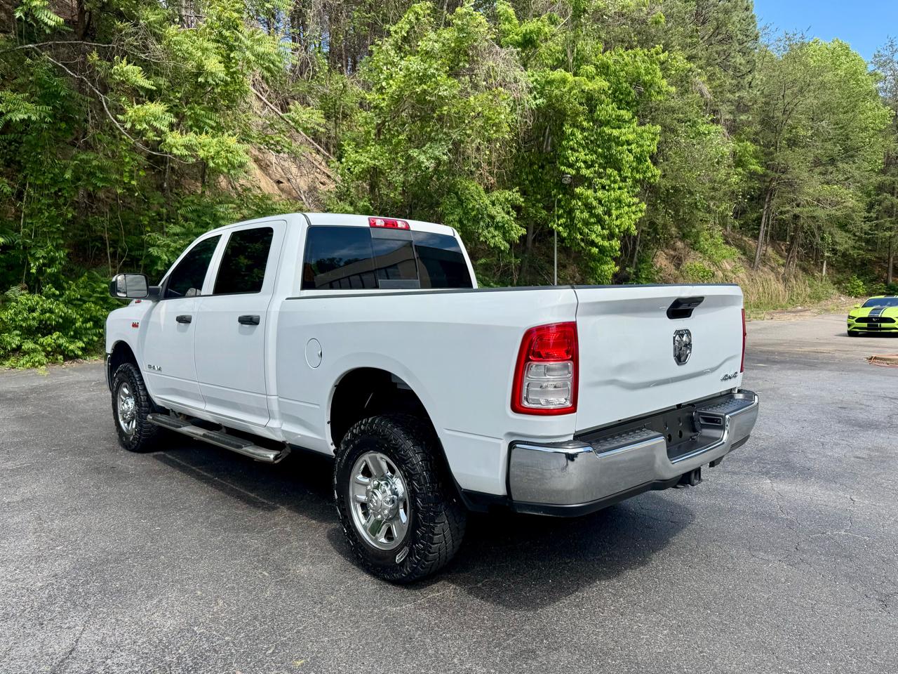 RAM 2500 Tradesman Crew Cab SWB 4WD 2021