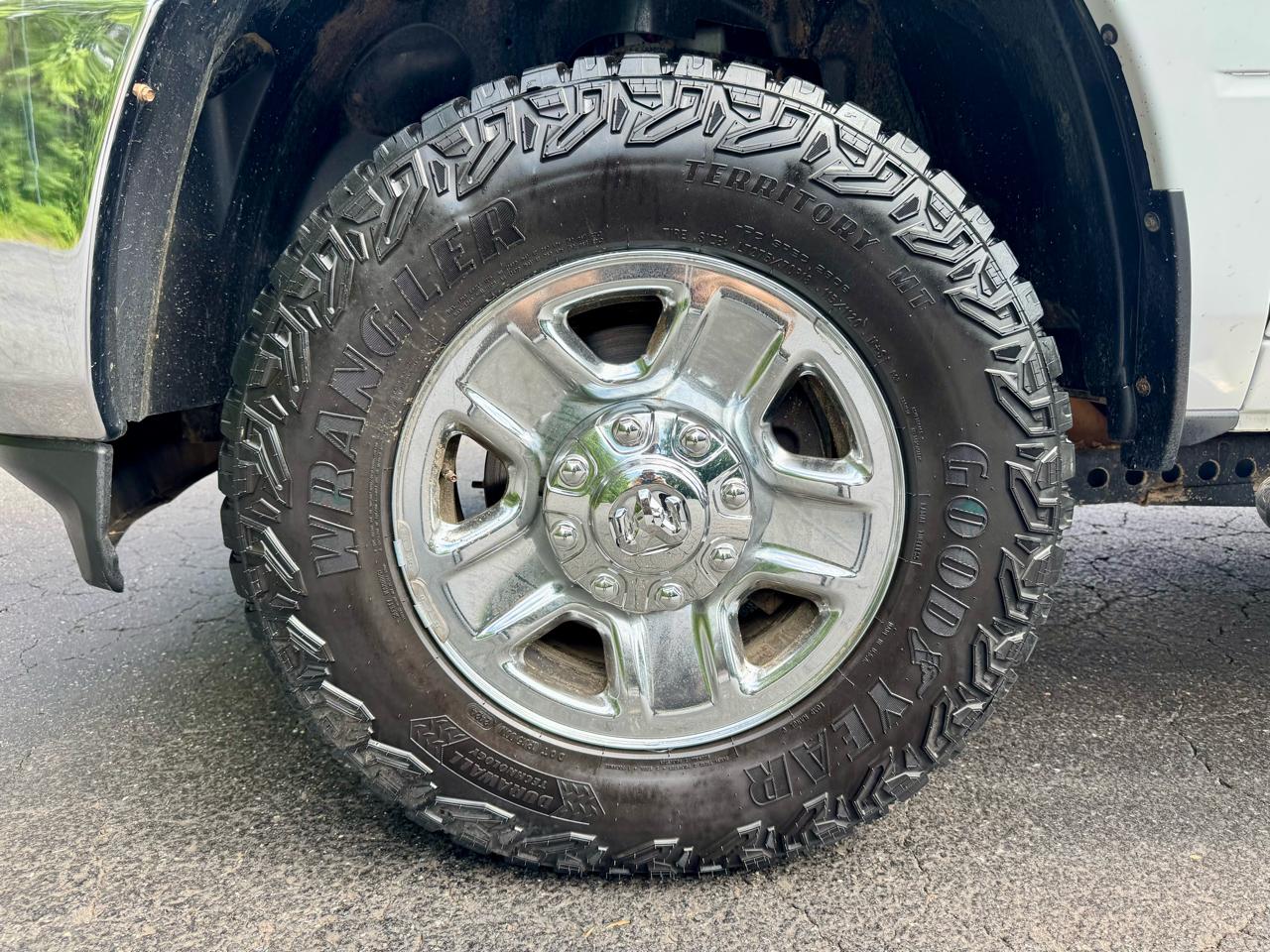 RAM 2500 Tradesman Crew Cab SWB 4WD 2021